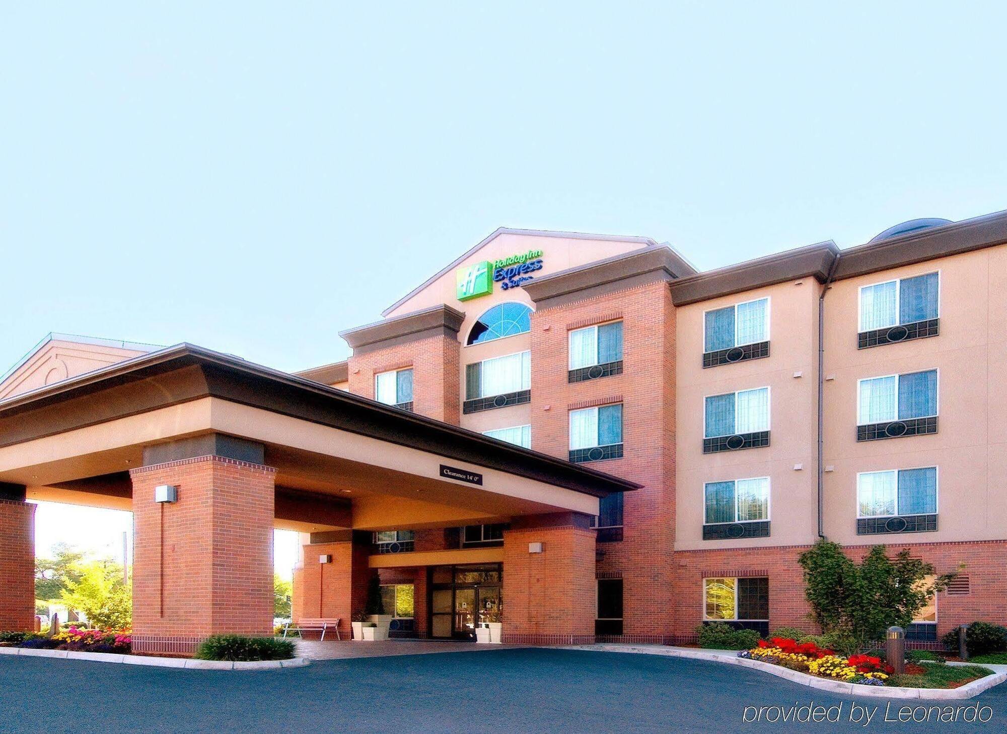 Holiday Inn Express Hotel & Suites Eugene Downtown - University By Ihg Esterno foto