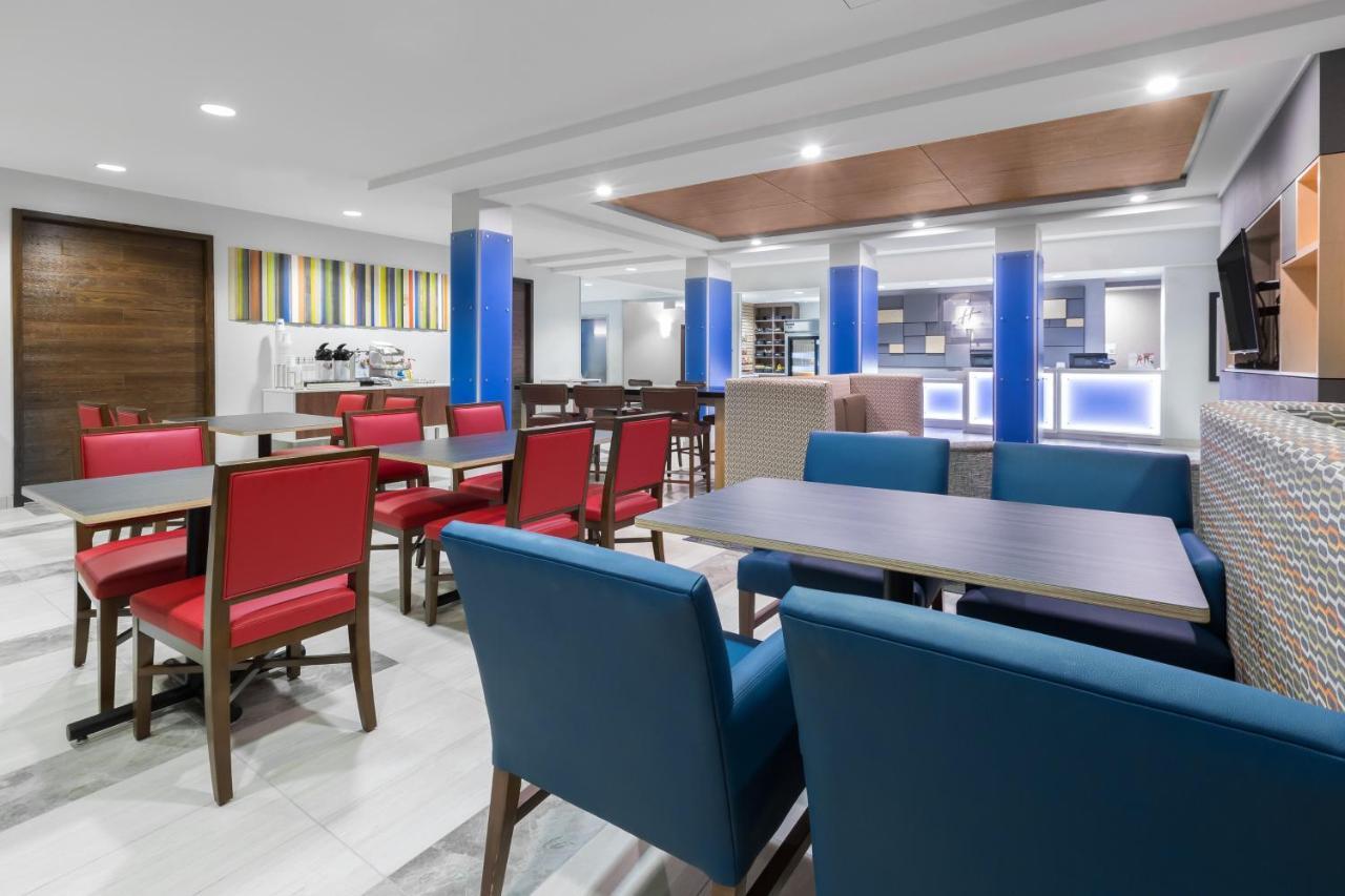 Holiday Inn Express Hotel & Suites Eugene Downtown - University By Ihg Esterno foto